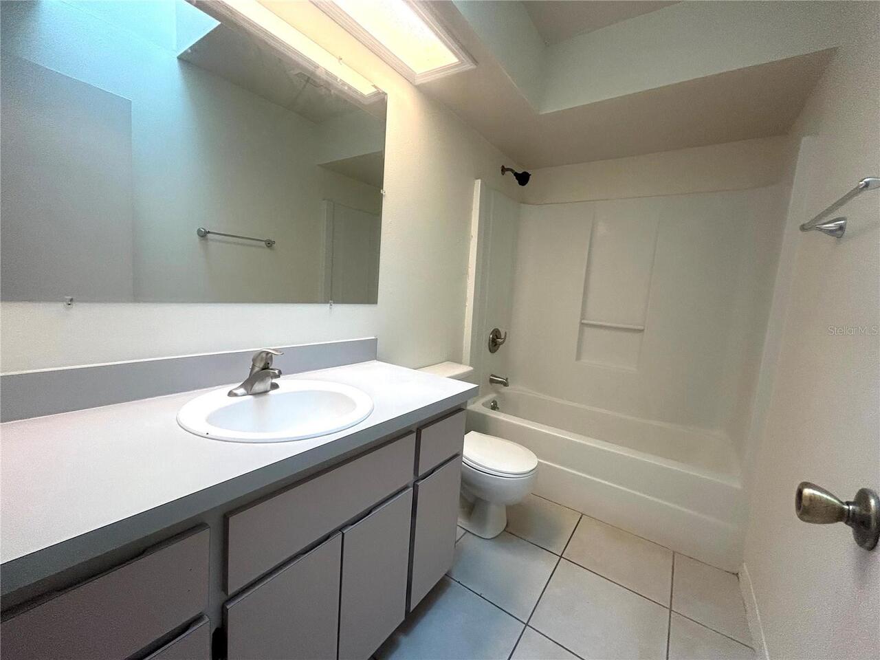 Listing Photo 6