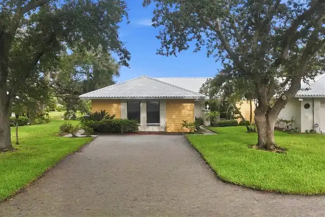 Listing Photo 35