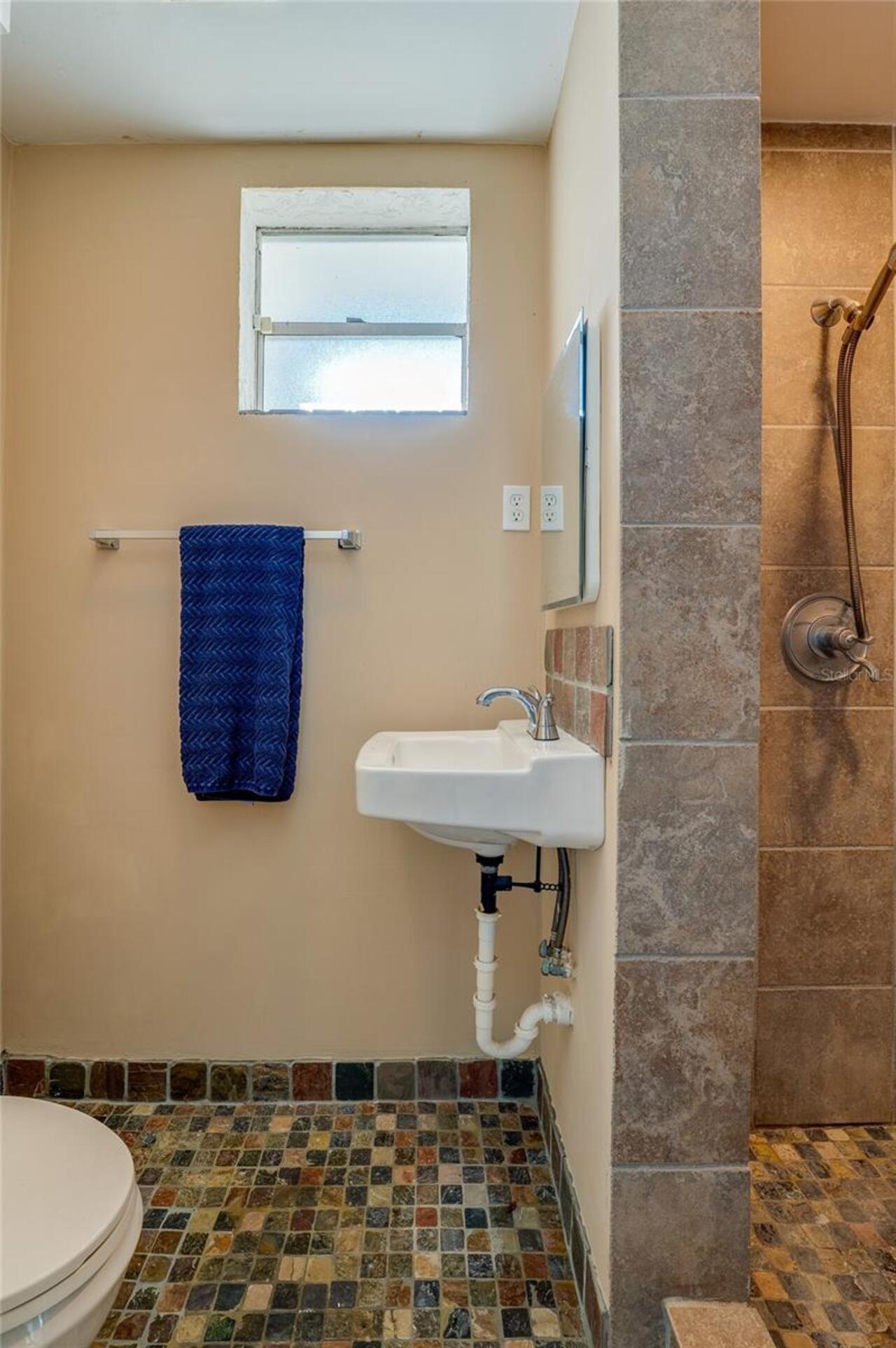 Listing Photo 27