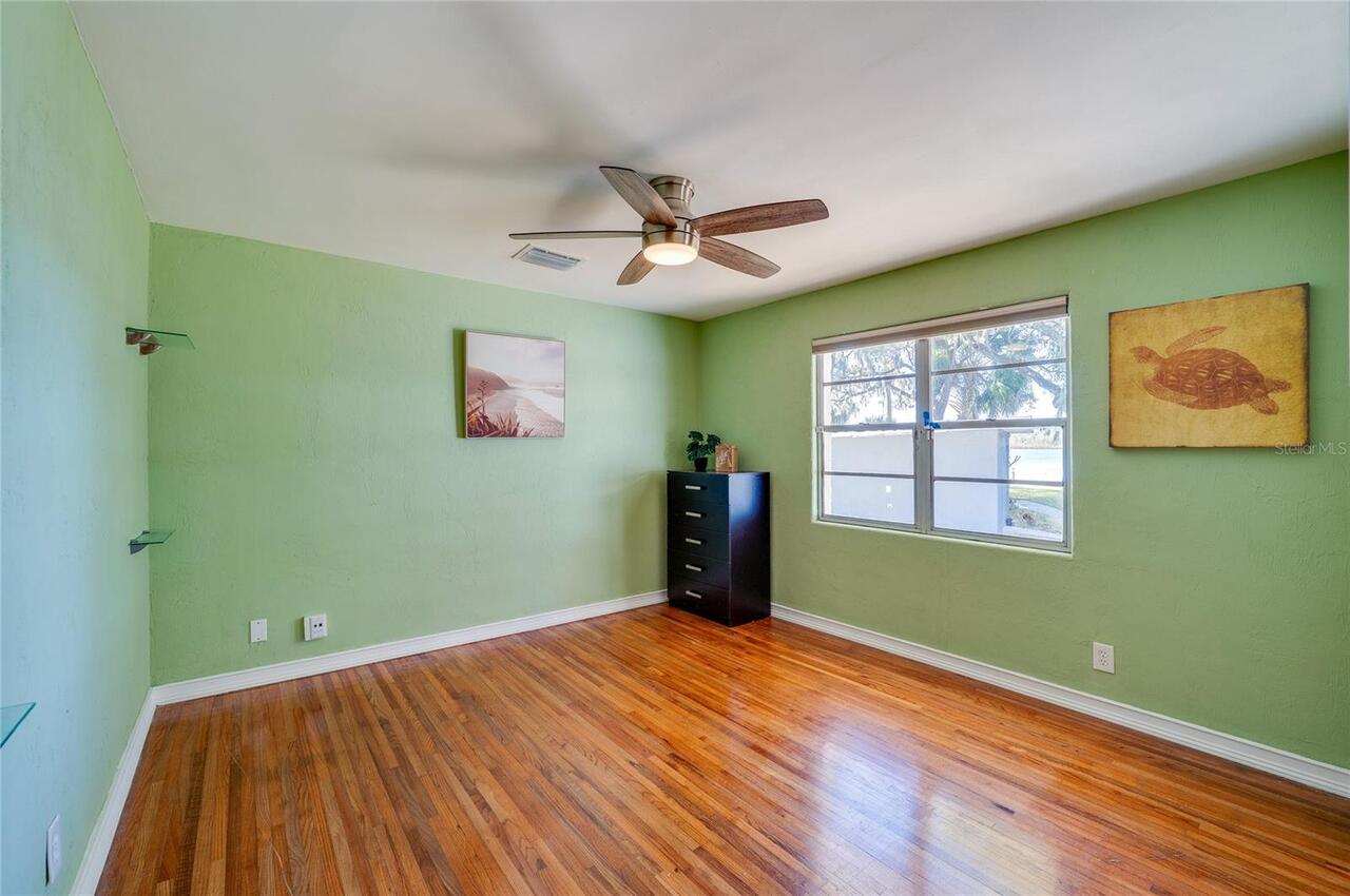 Listing Photo 28