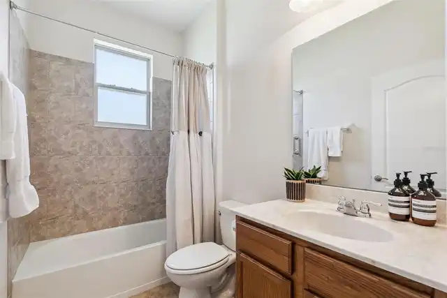 Listing Photo 25