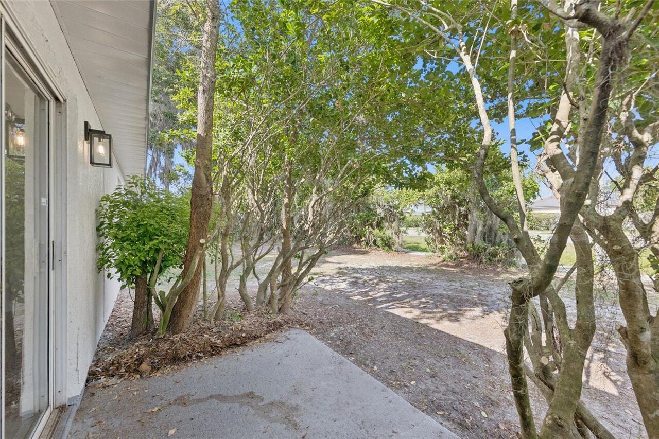 Listing Photo 14