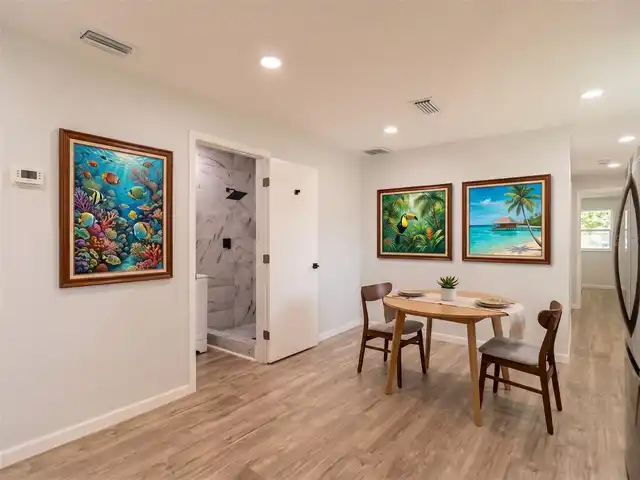 Listing Photo 22