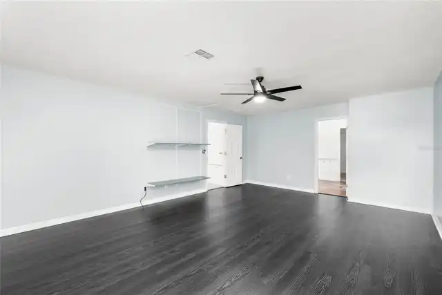 Listing Photo 28