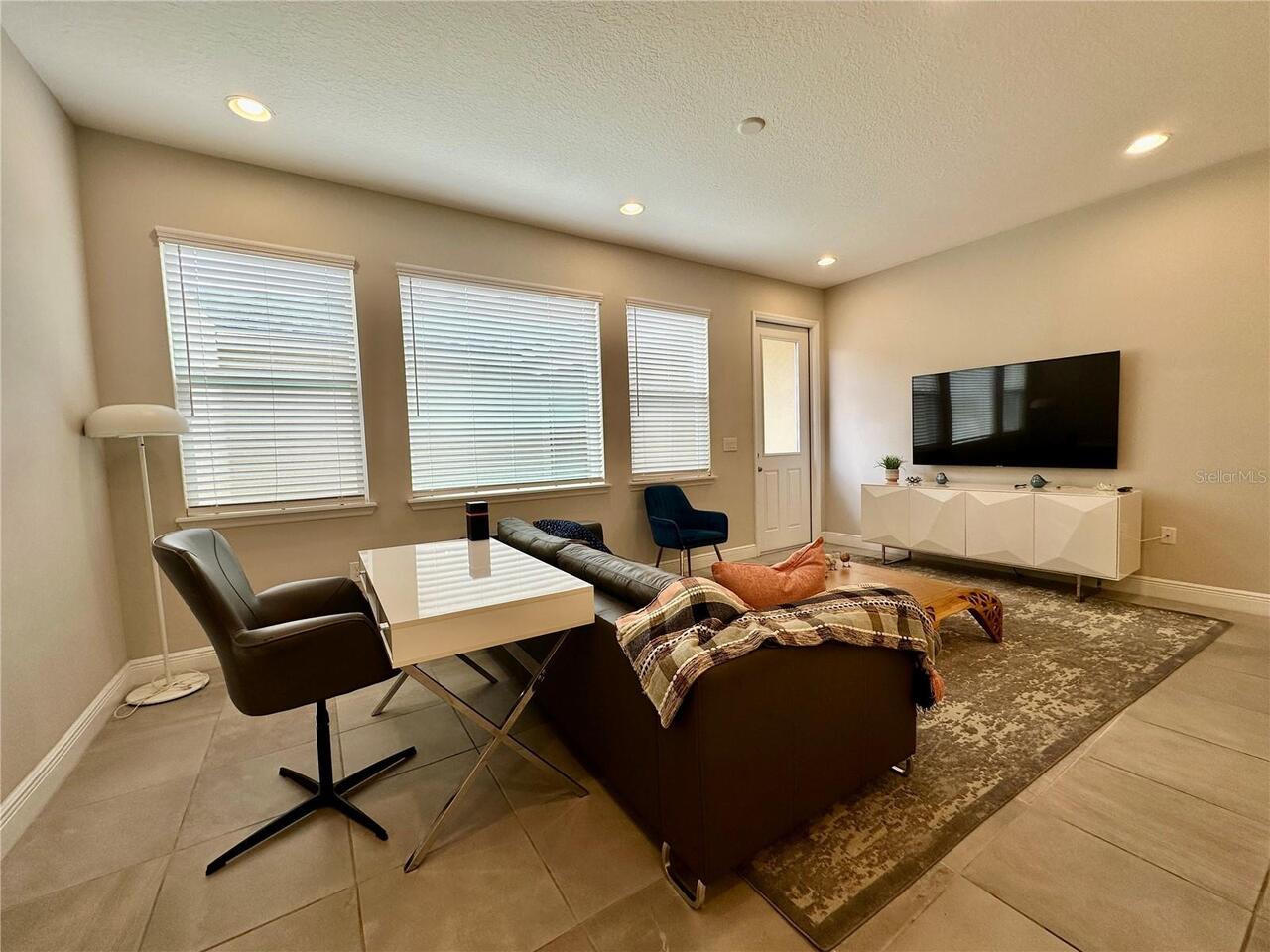 Listing Photo 15