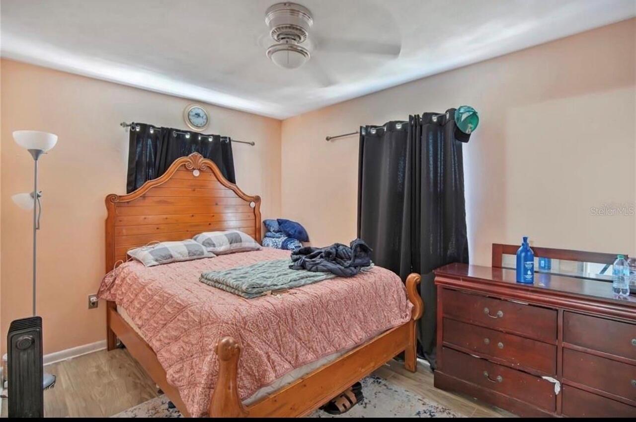 Listing Photo 9