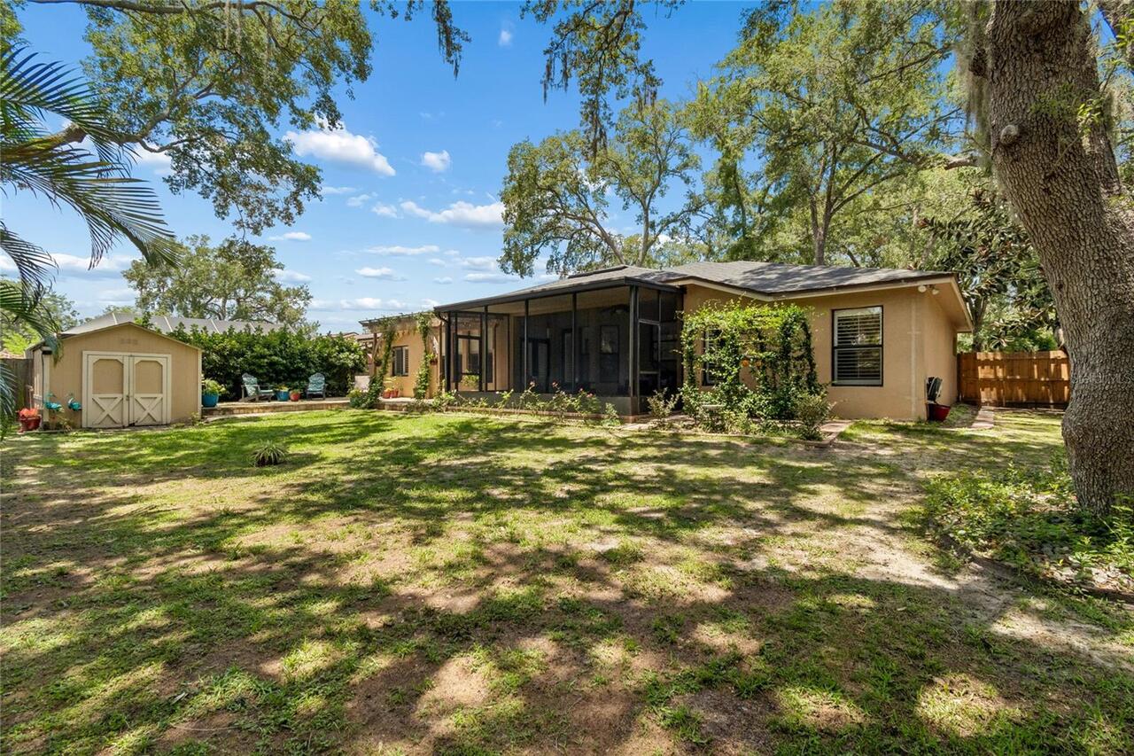 Listing Photo 11