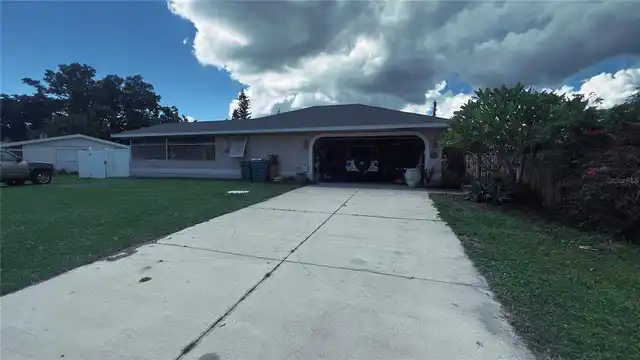 Listing Photo 10