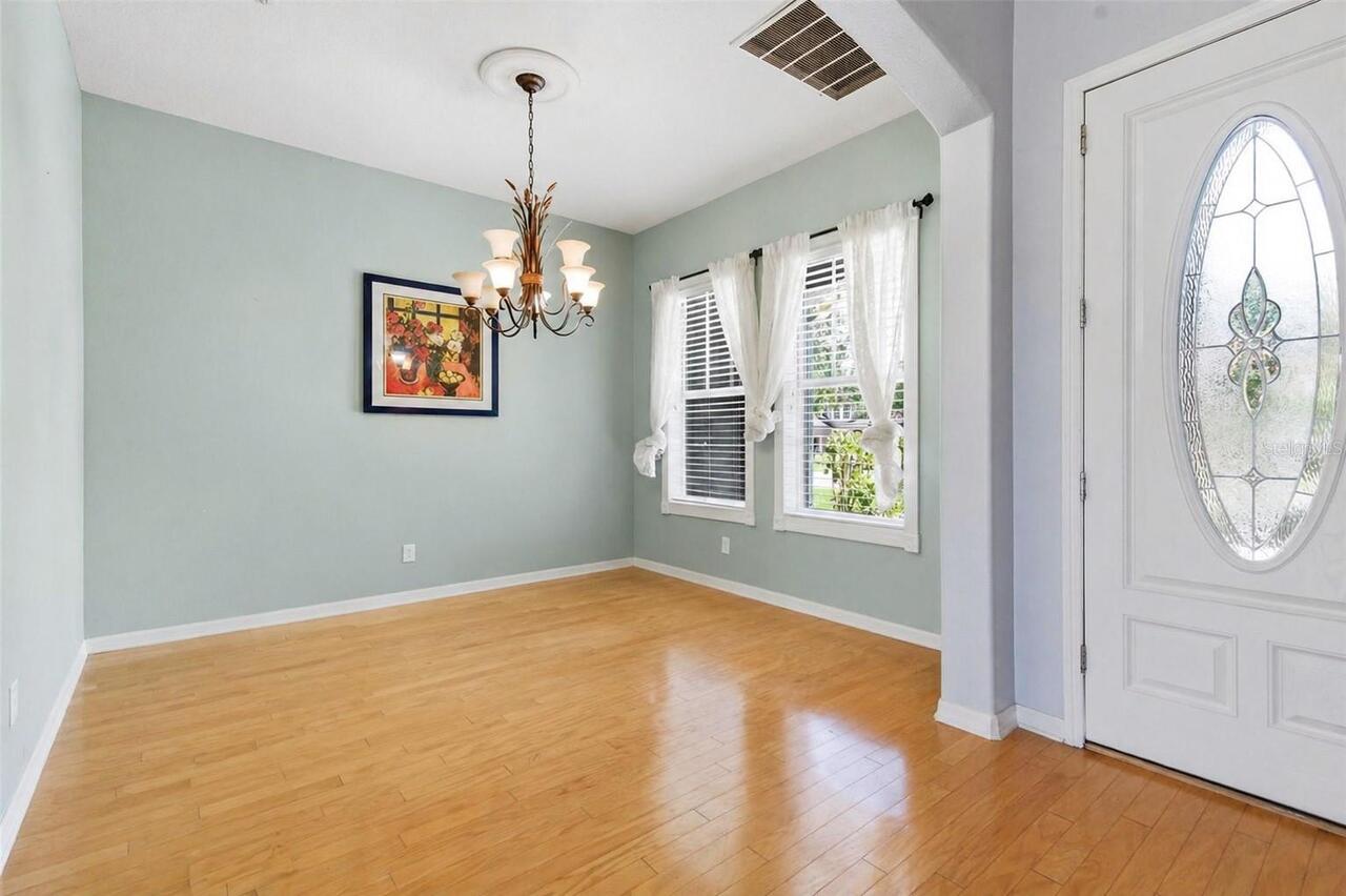 Listing Photo 7