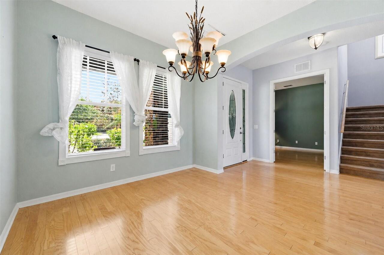 Listing Photo 8