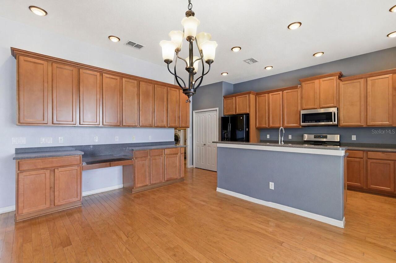 Listing Photo 18