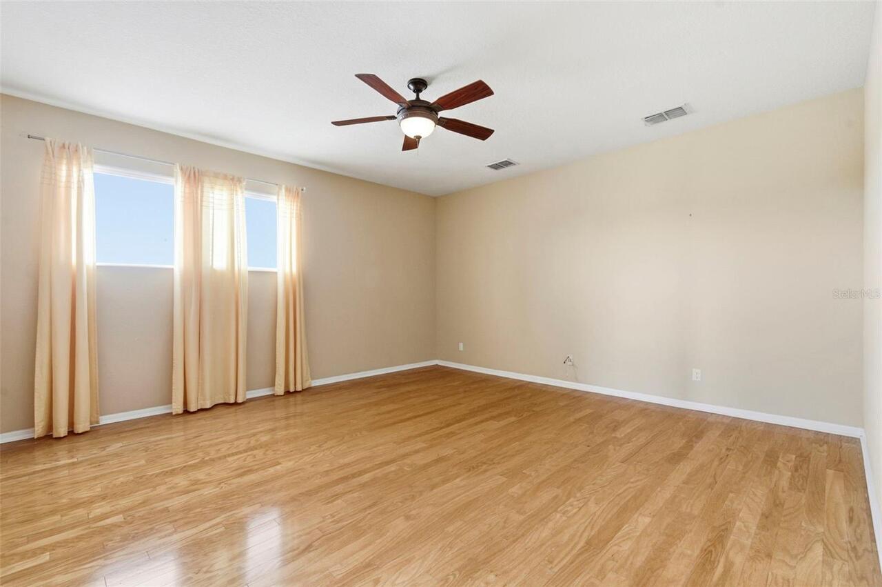 Listing Photo 43
