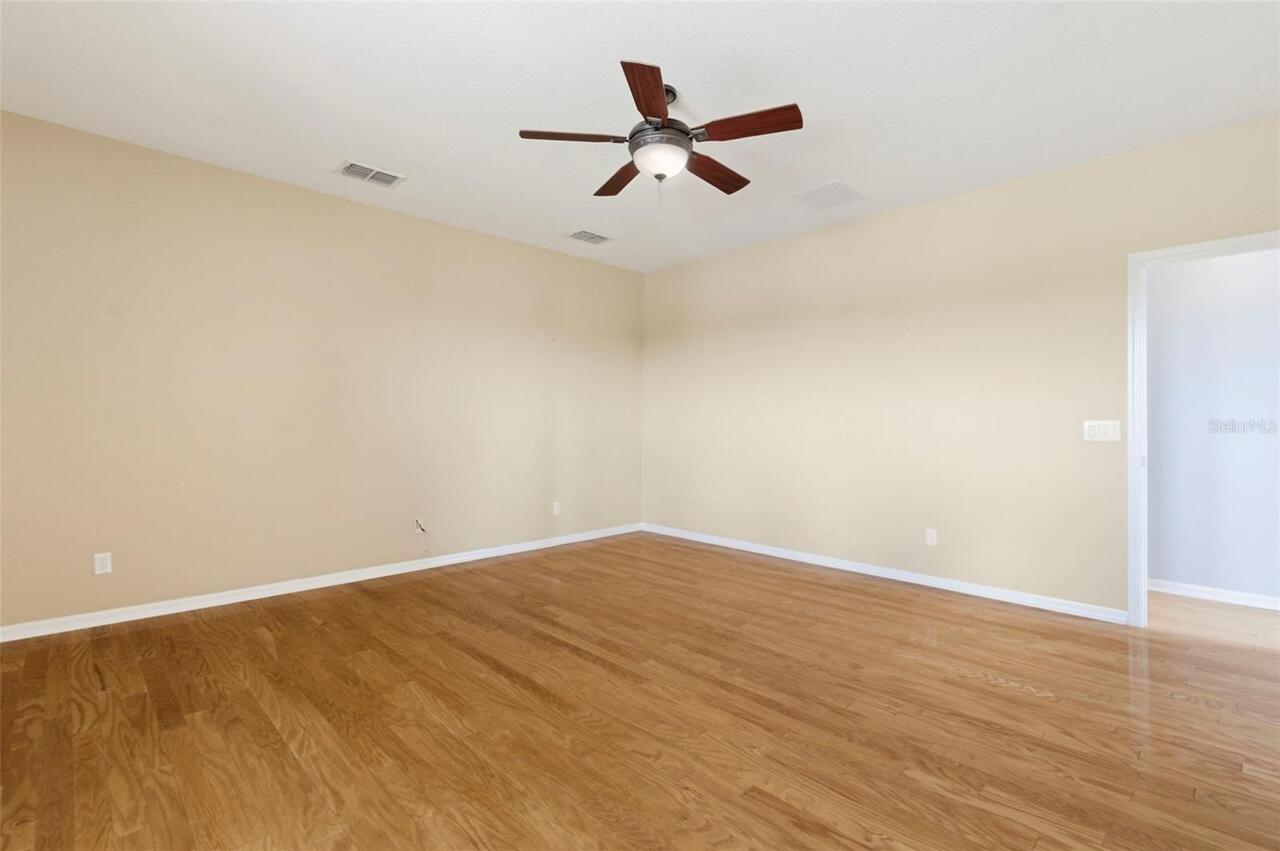 Listing Photo 44