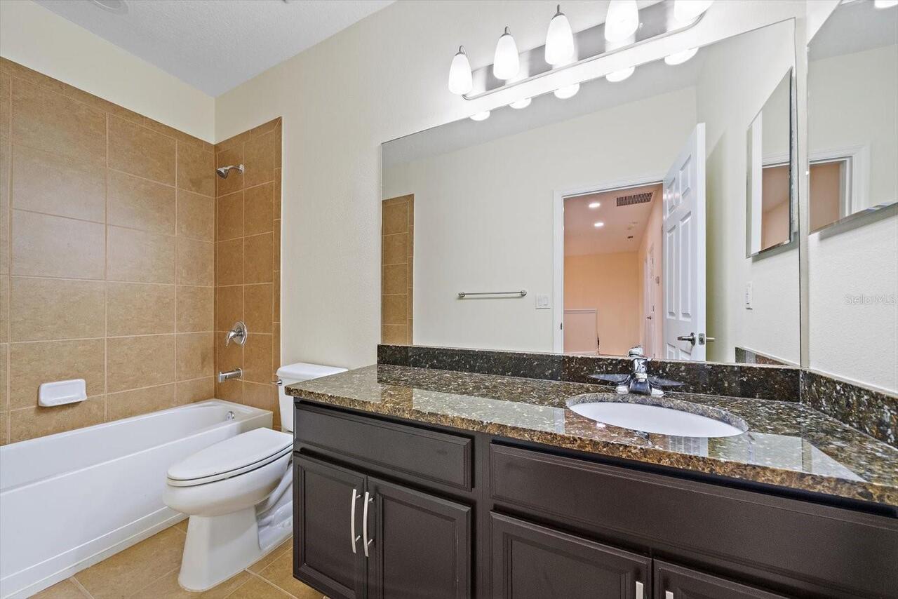 Listing Photo 15