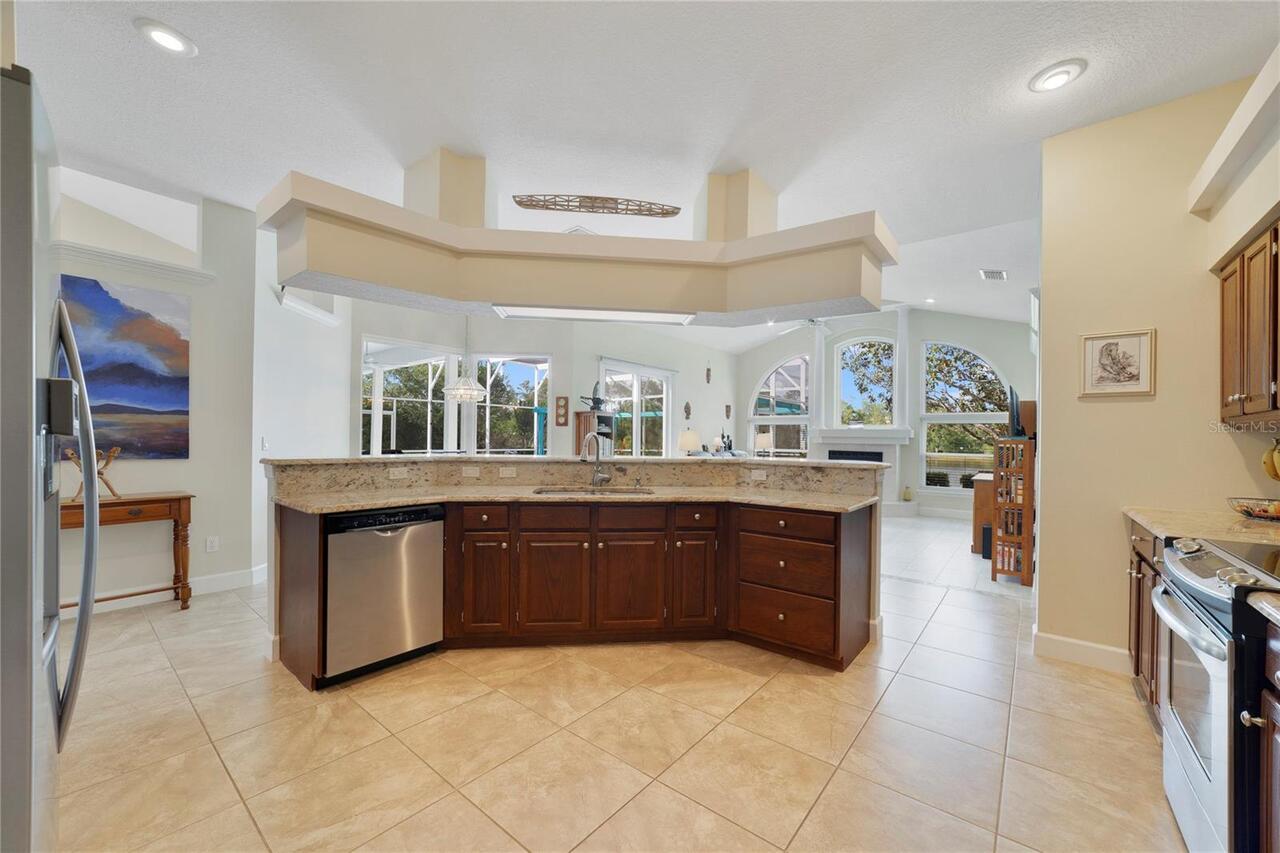 Listing Photo 17