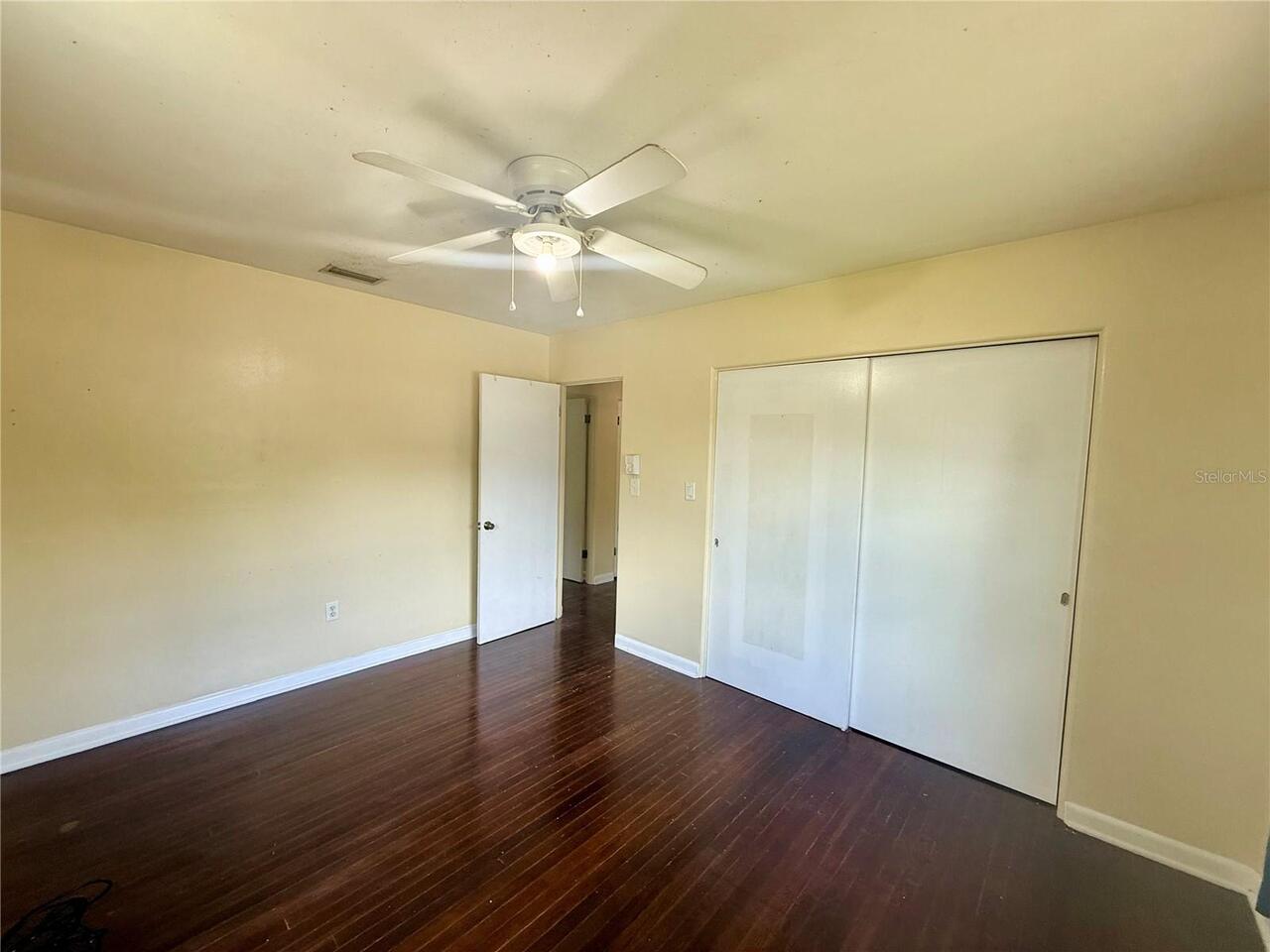 Listing Photo 12
