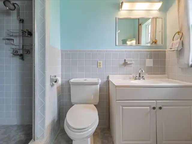 Listing Photo 34