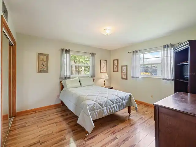 Listing Photo 38