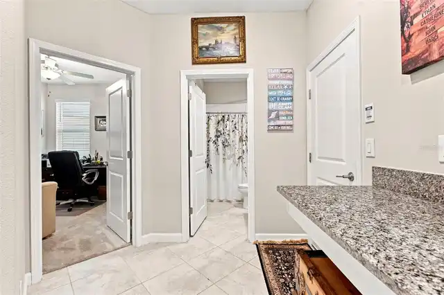 Listing Photo 17