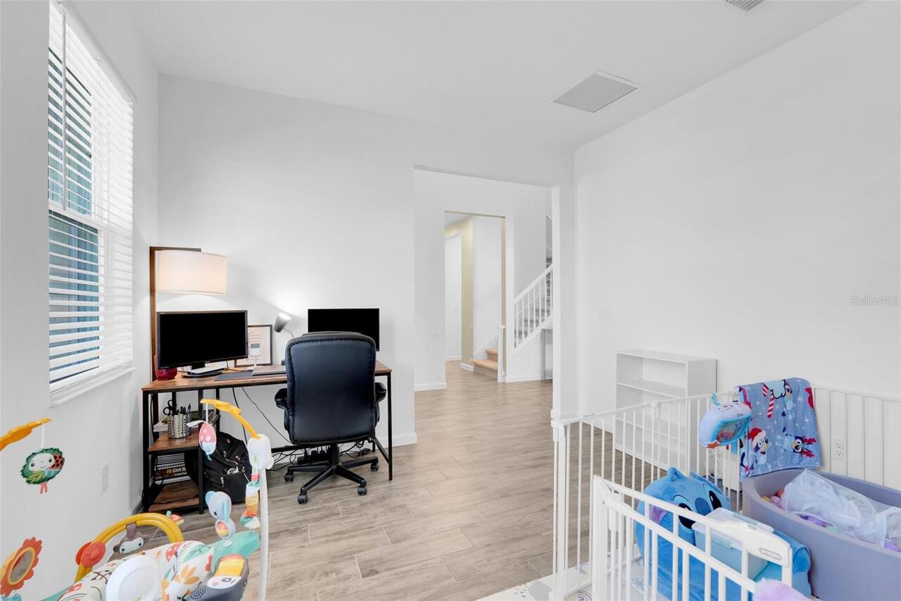 Listing Photo 11