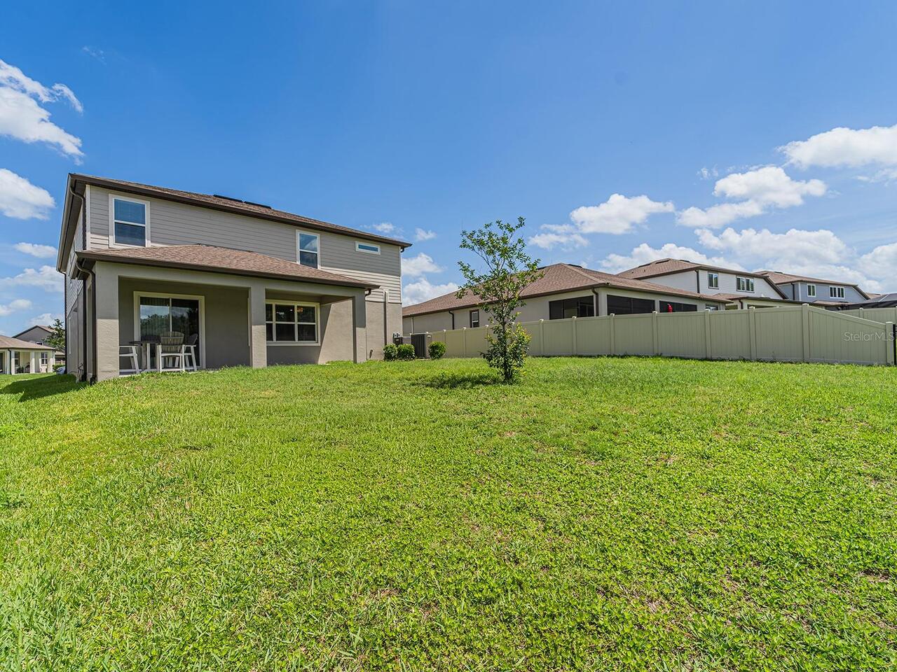 Listing Photo 11