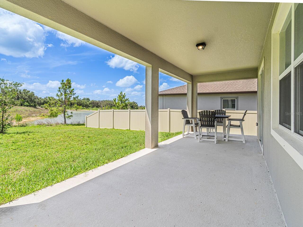 Listing Photo 12