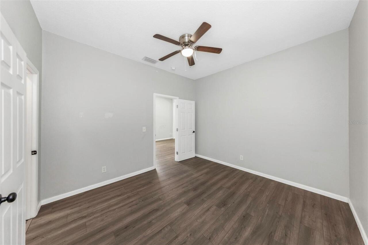 Listing Photo 13