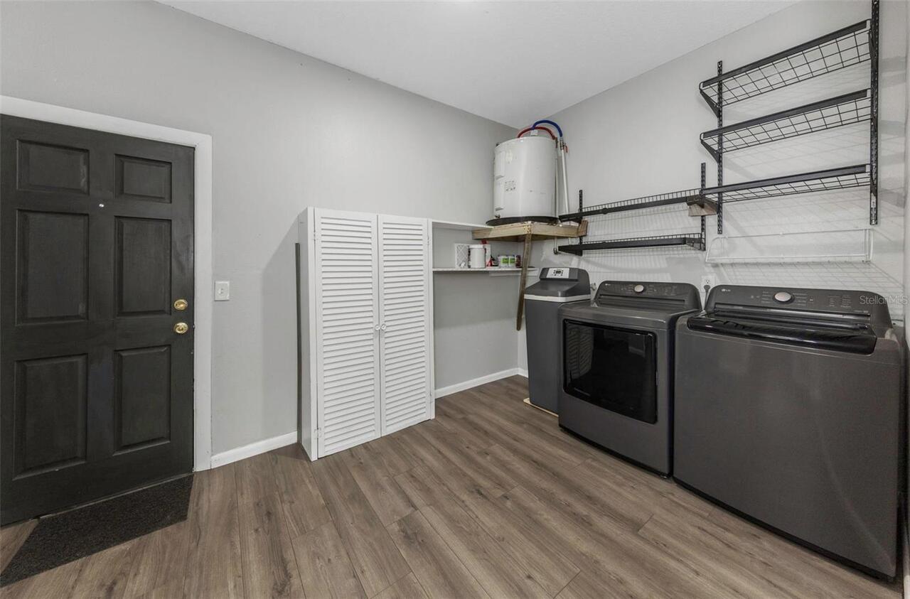 Listing Photo 18