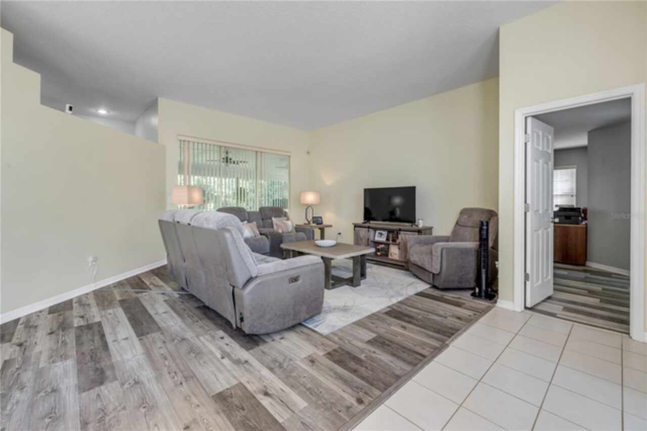 Listing Photo 7