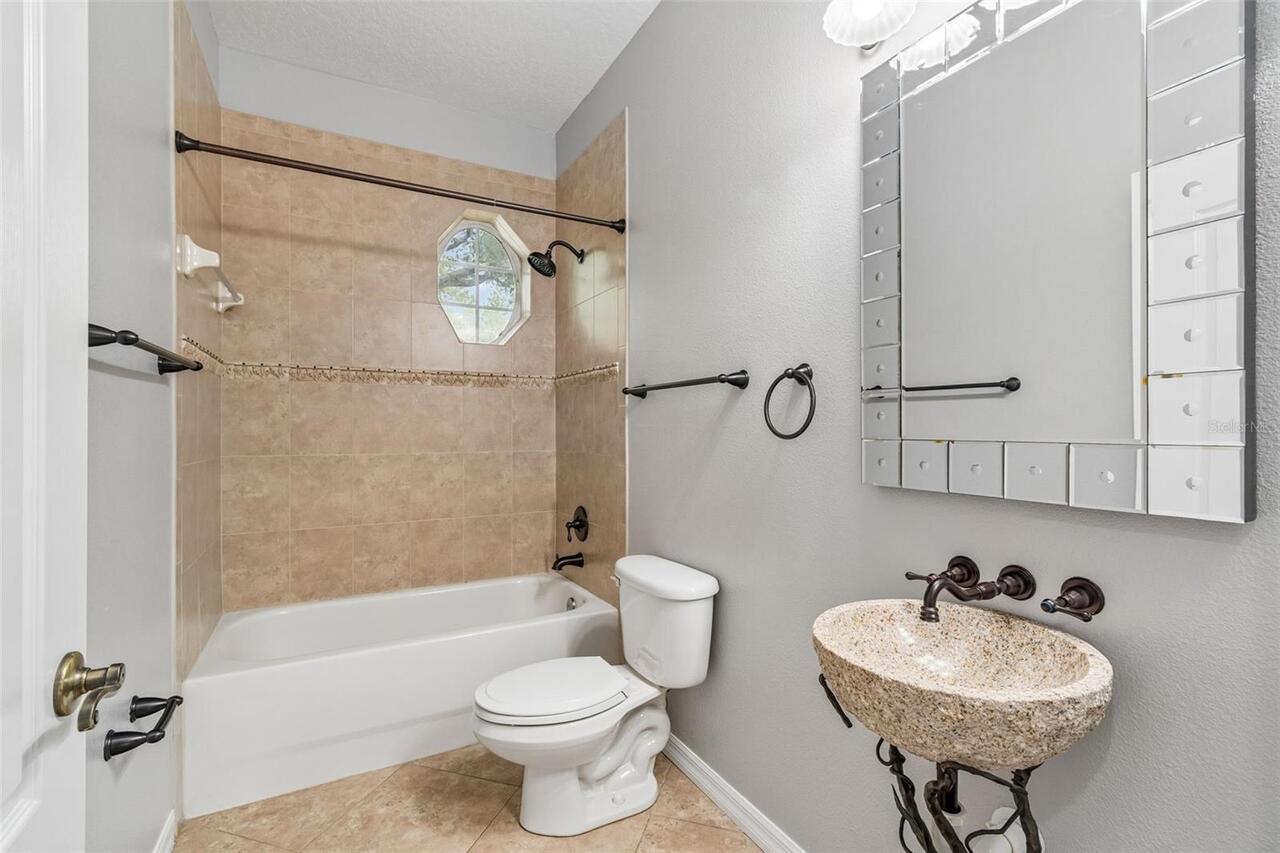 Listing Photo 25