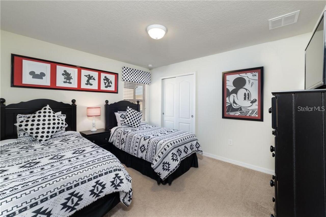 Listing Photo 14