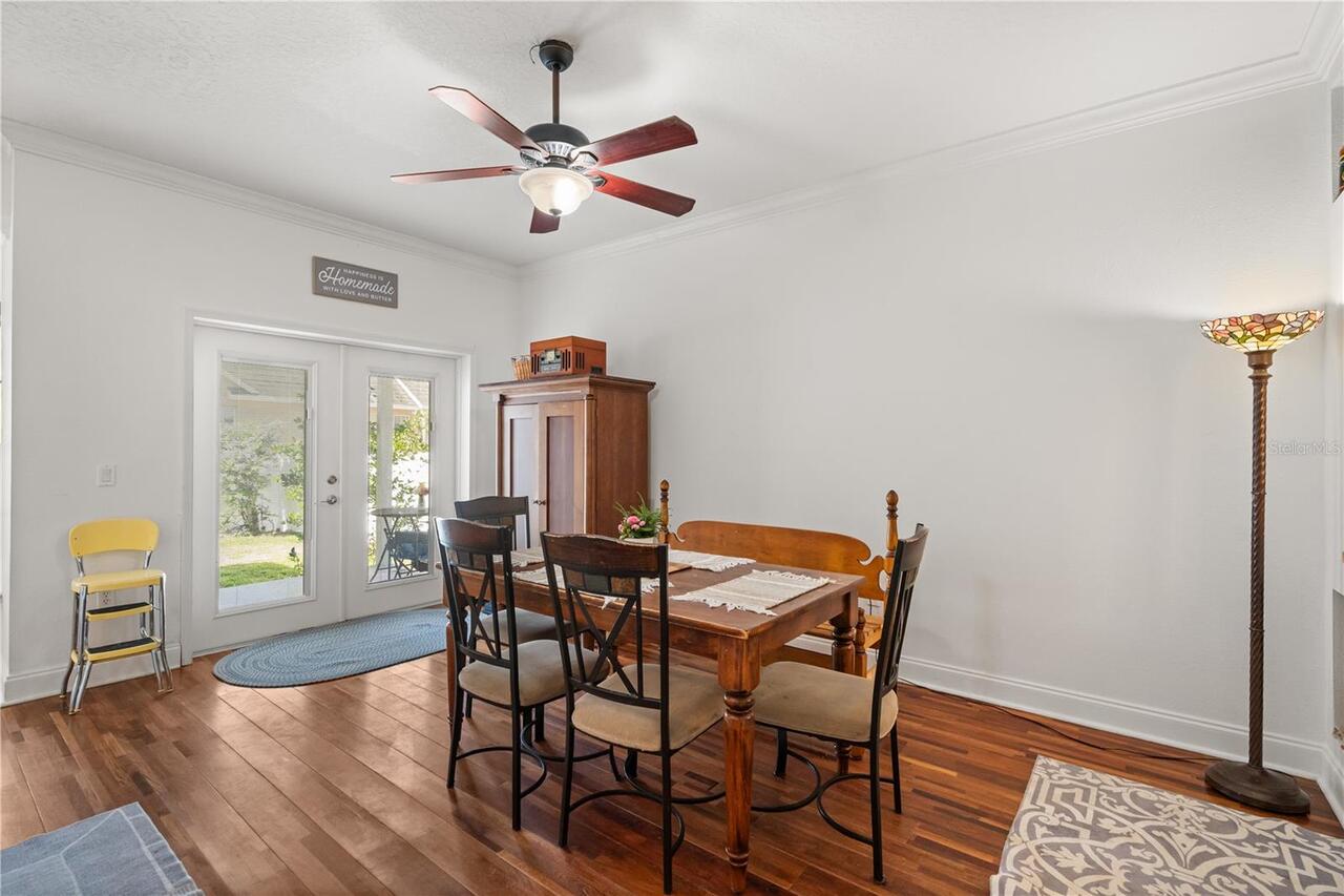 Listing Photo 8