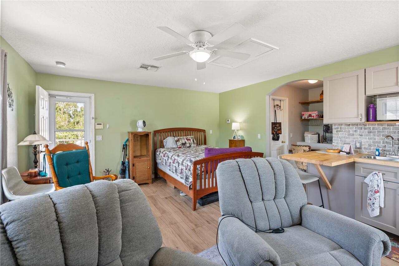 Listing Photo 28
