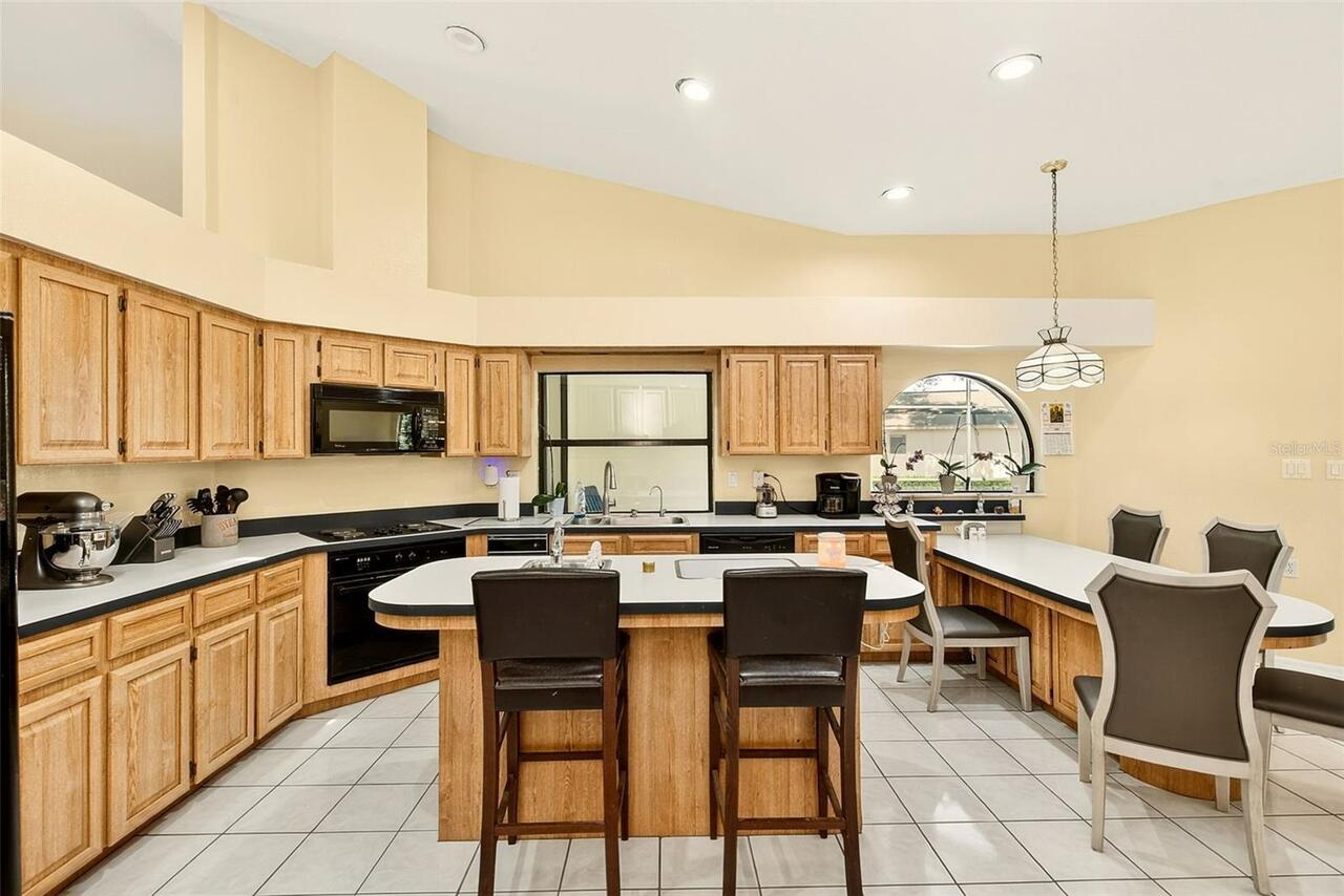 Listing Photo 15