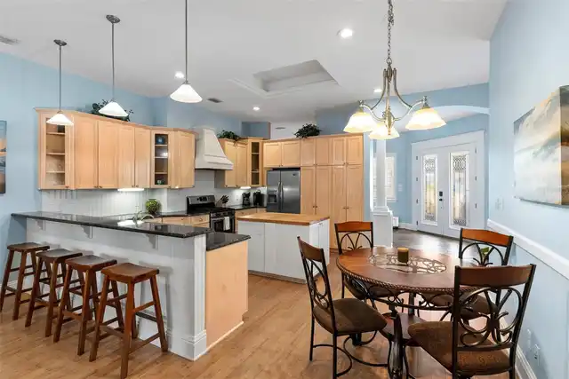 Listing Photo 18