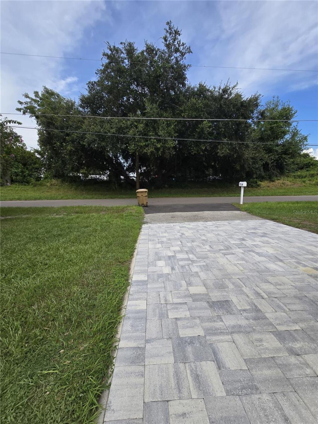 Listing Photo 13
