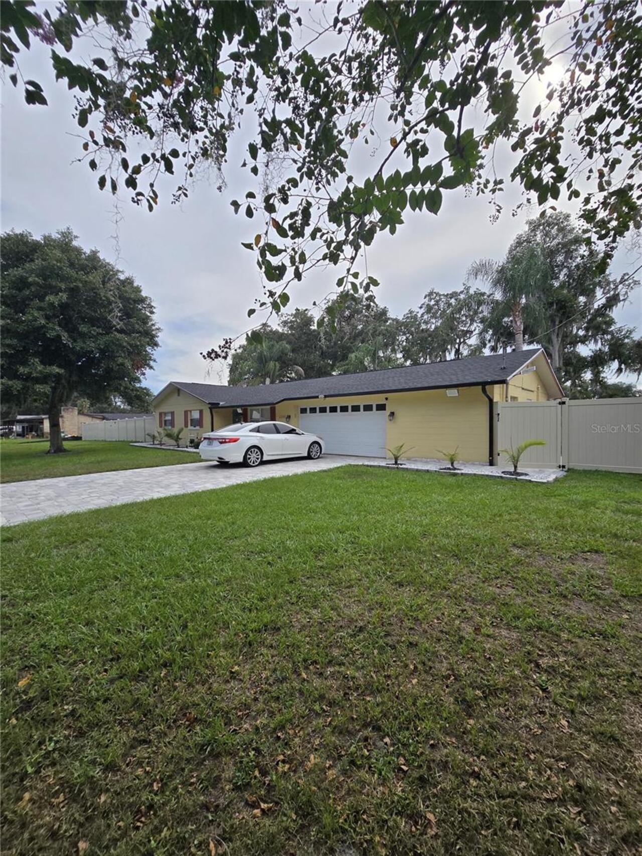 Listing Photo 17