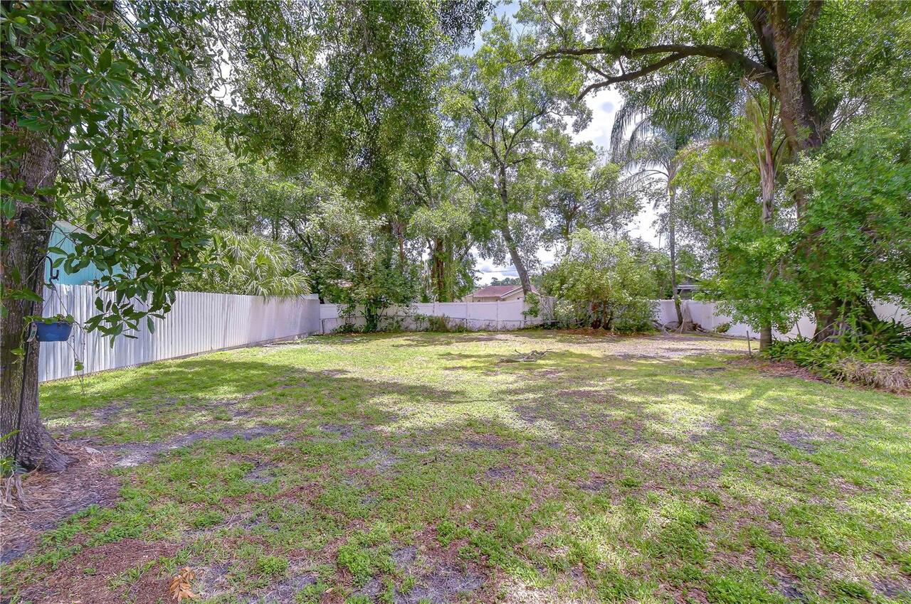 Listing Photo 10