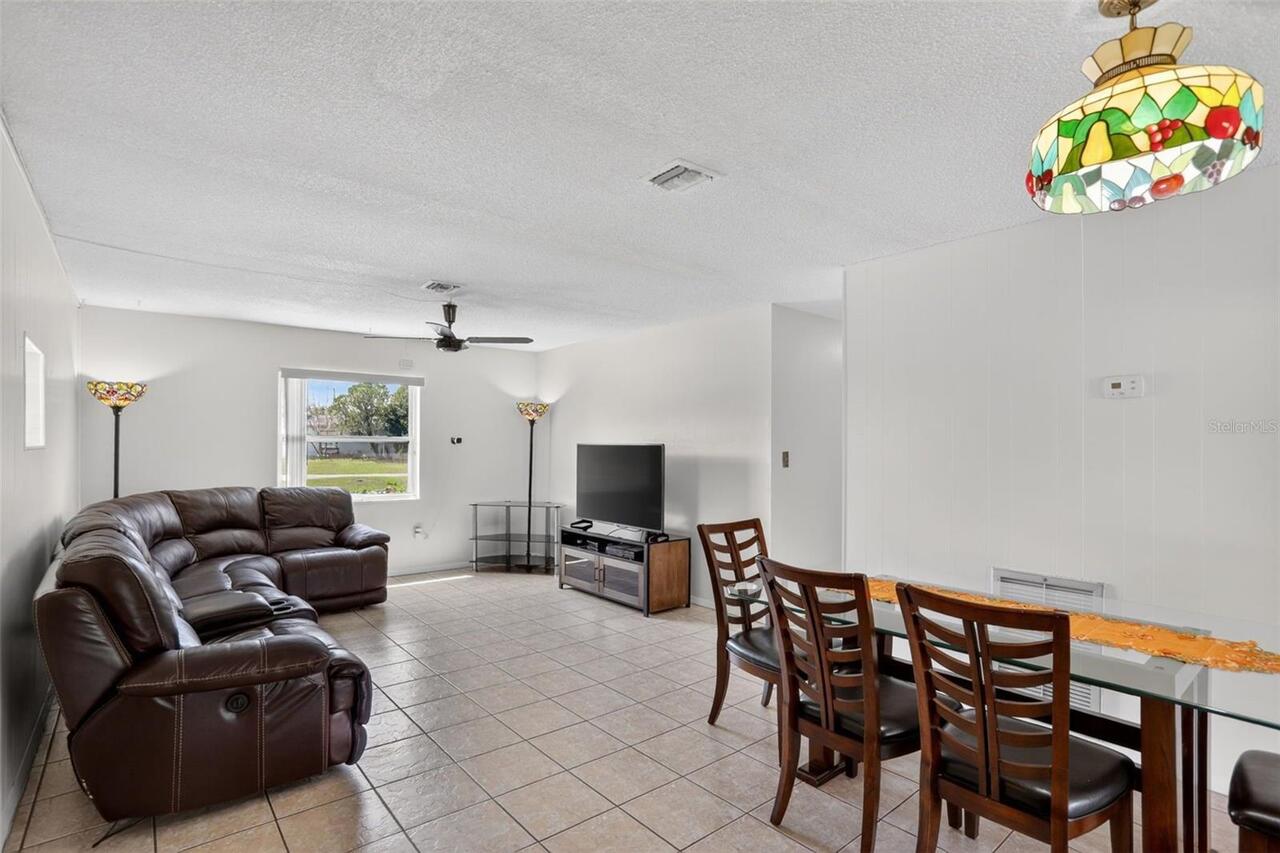 Listing Photo 9