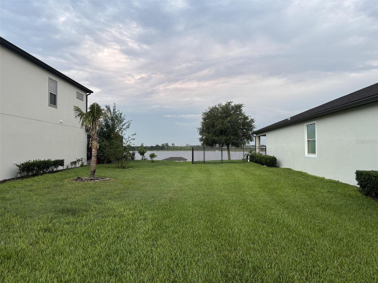 Listing Photo 10