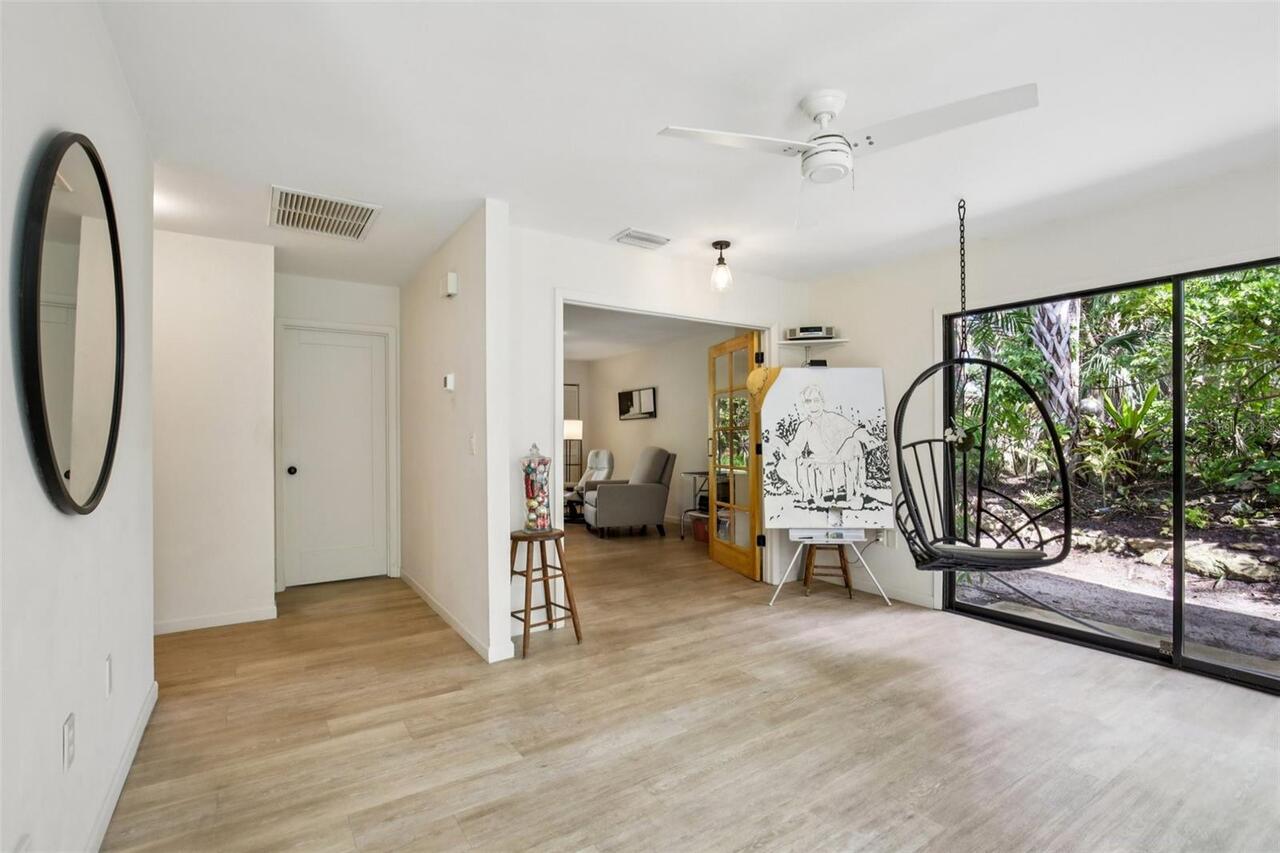 Listing Photo 23