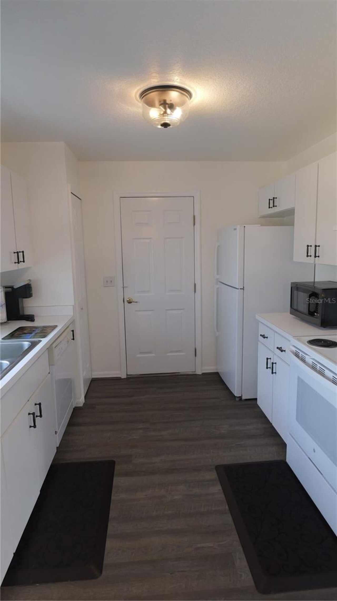 Listing Photo 32