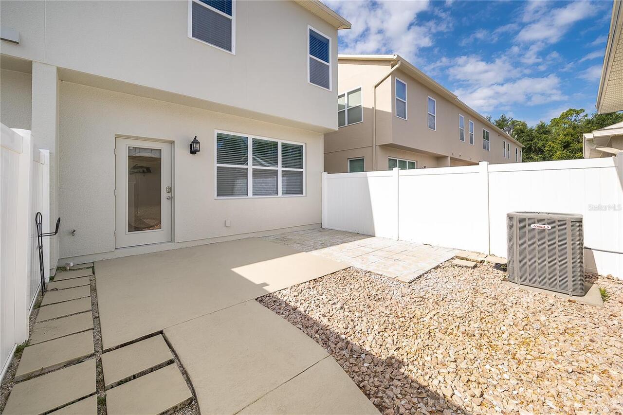 Listing Photo 18