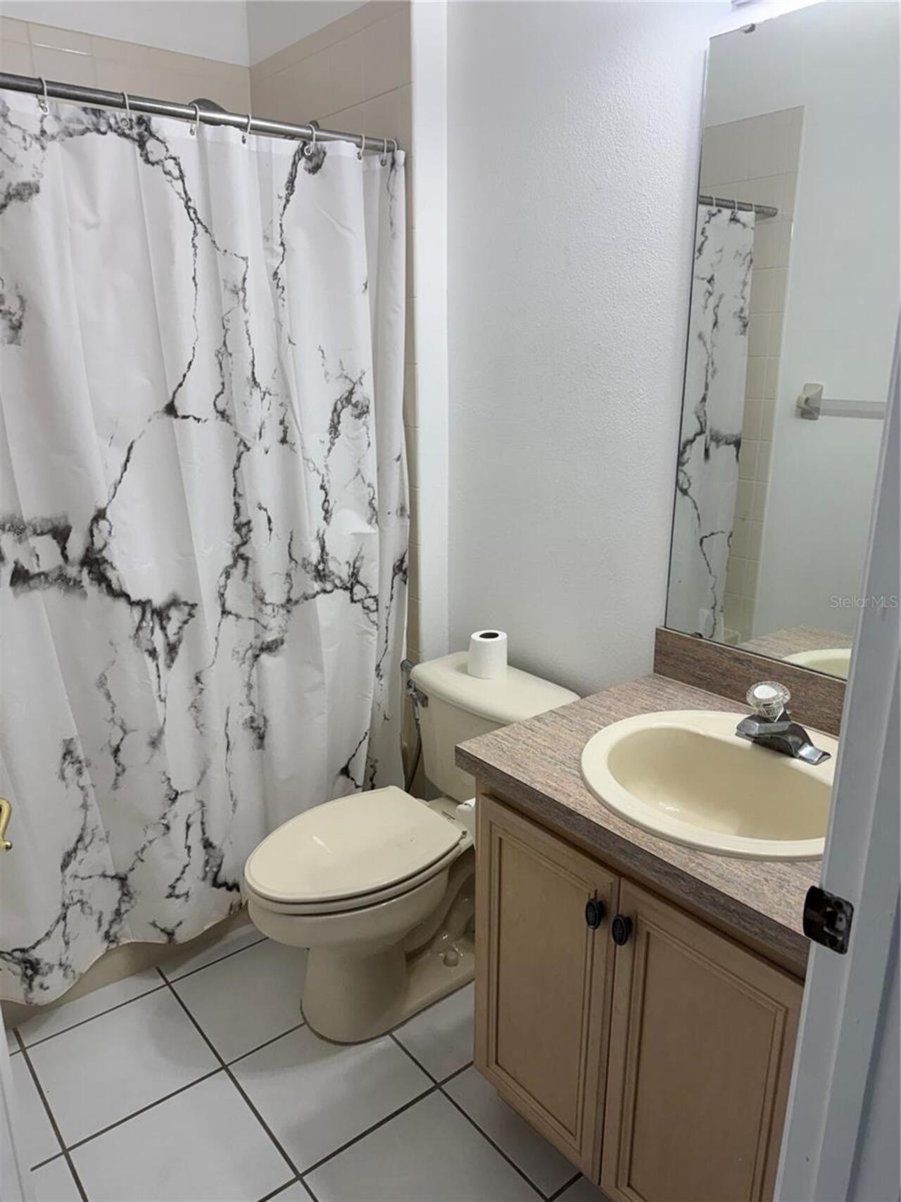 Listing Photo 9