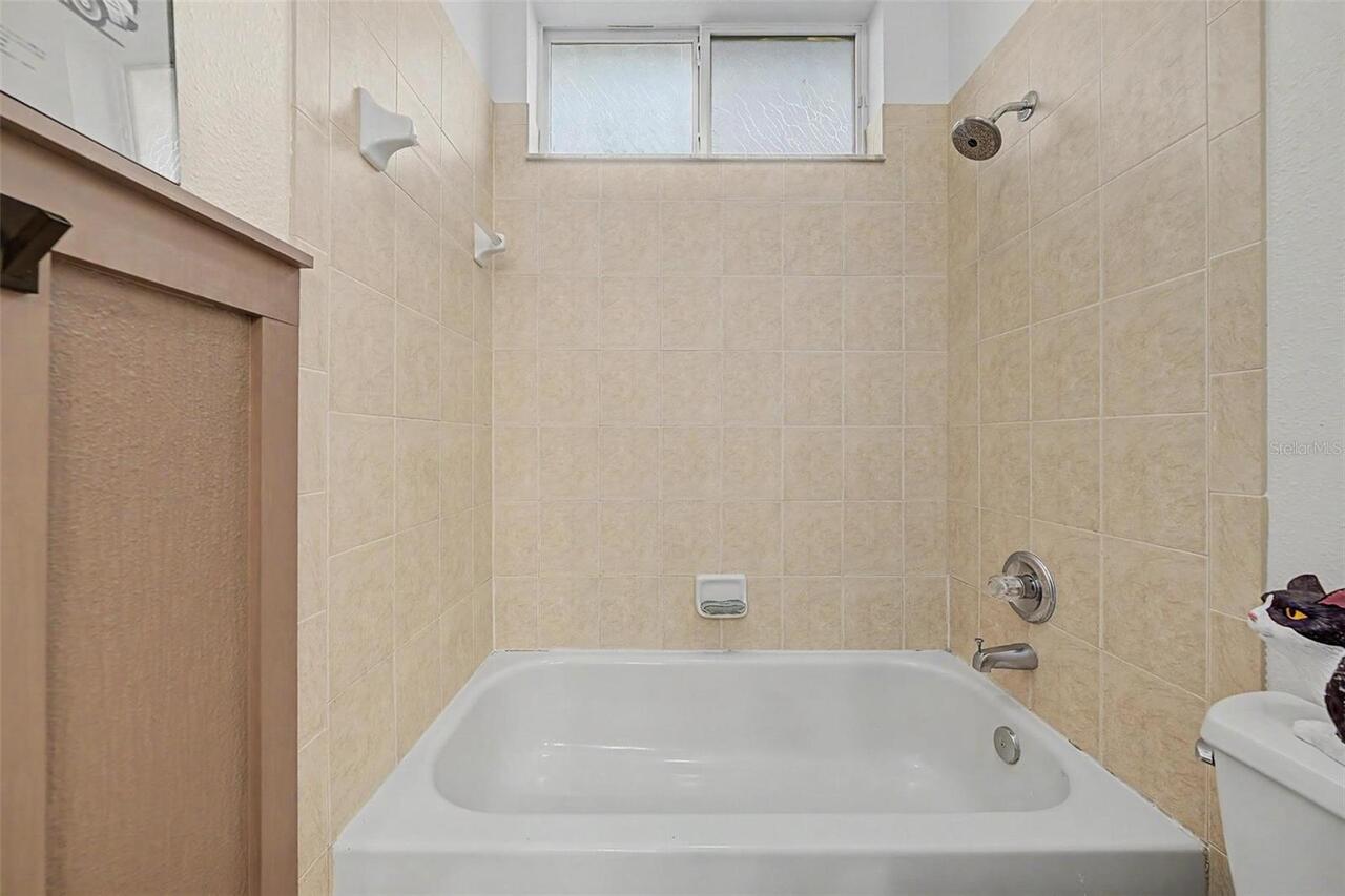 Listing Photo 24
