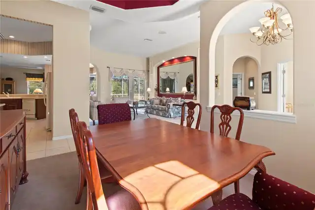 Listing Photo 14