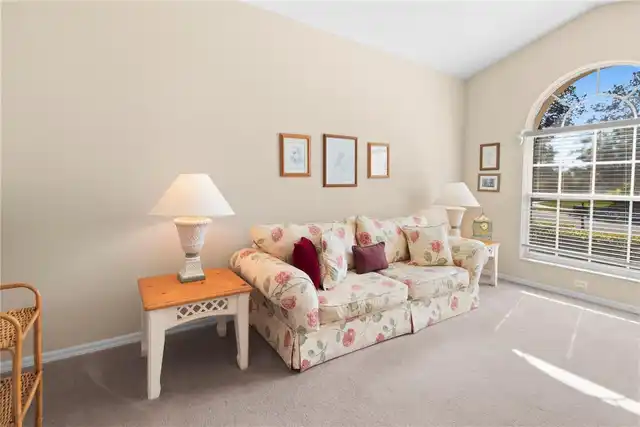 Listing Photo 34