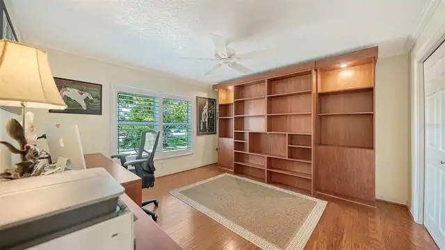 Listing Photo 19