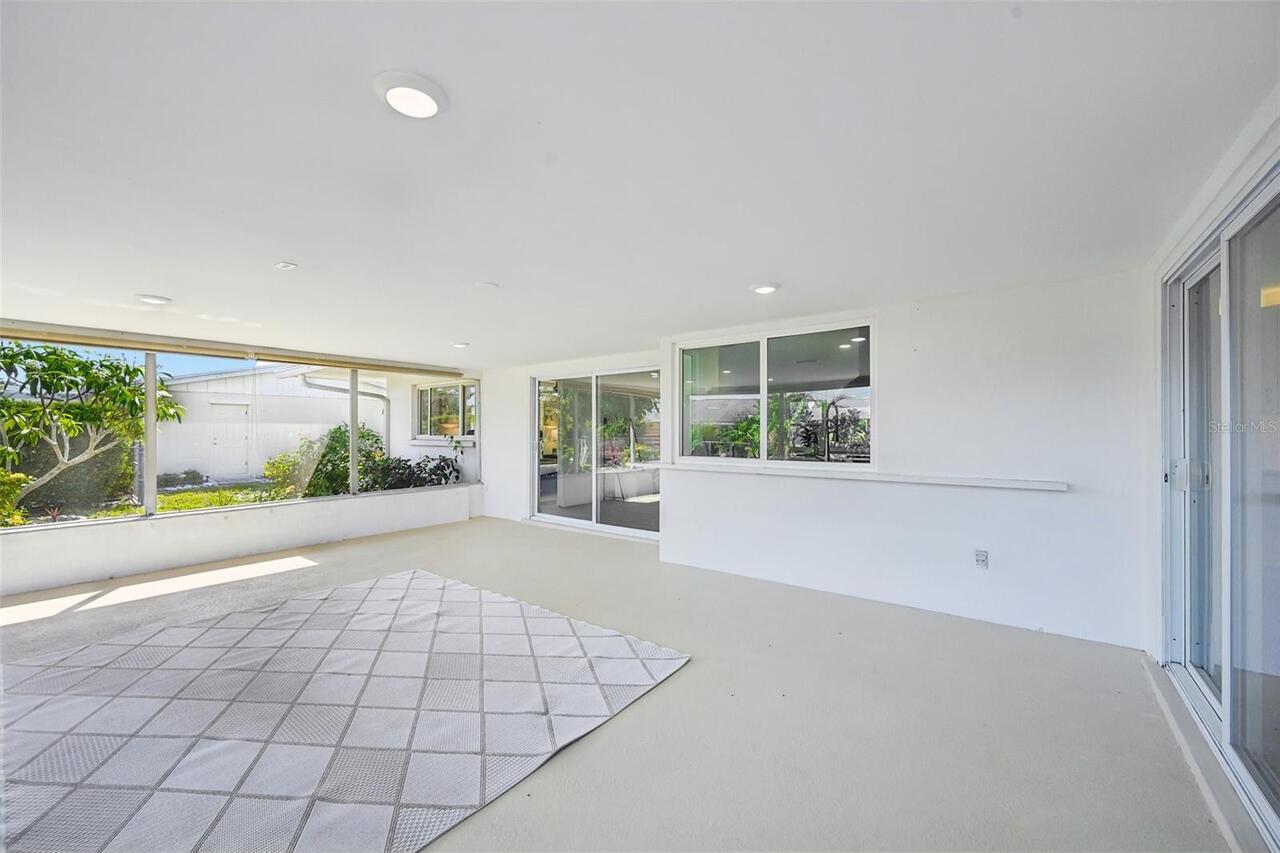 Listing Photo 42