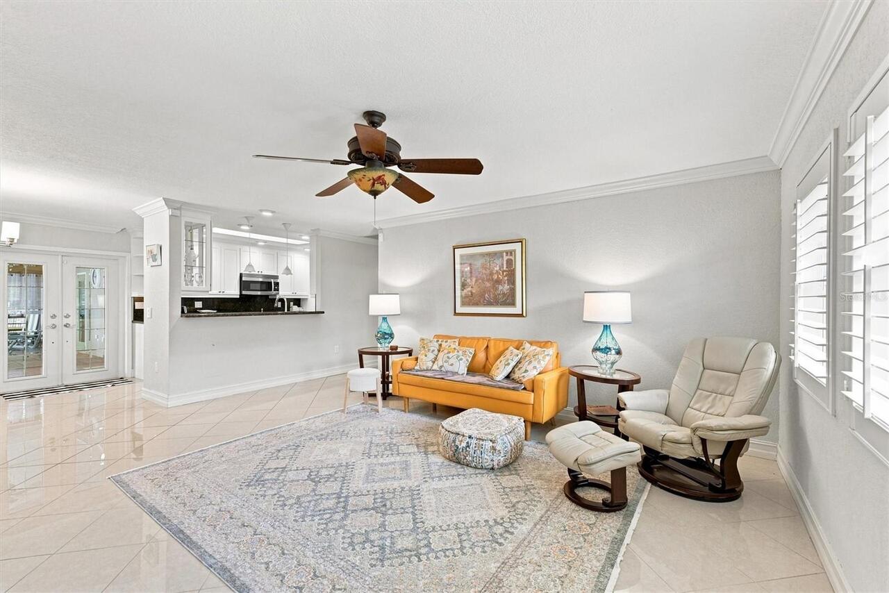 Listing Photo 9